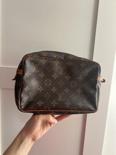 Louis vuitton clutch - louis,
