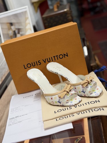 Louis vuitton tm 6am - lv, x