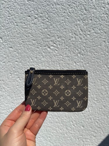 Louis vuitton - vuitton, lv